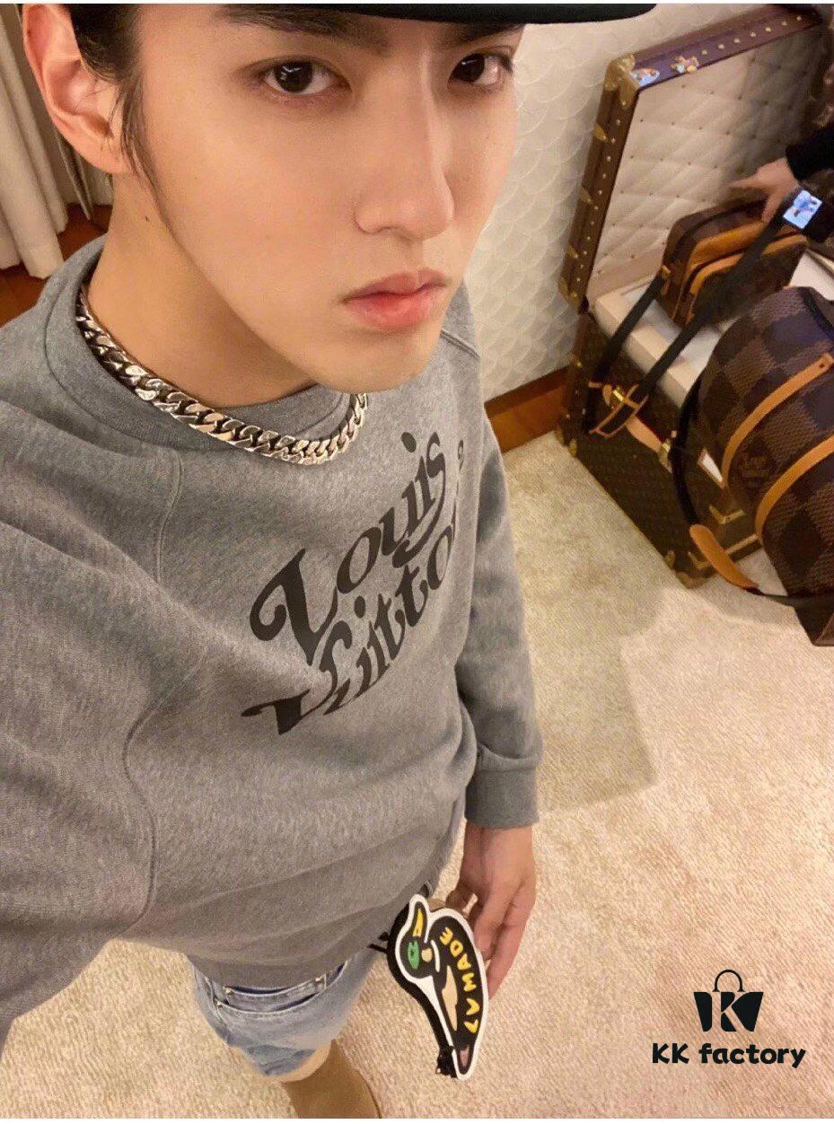 692fcd7a99f2d84055c8985f Louis Vuitton LV Chain Links Stainless Steel Logo Necklace