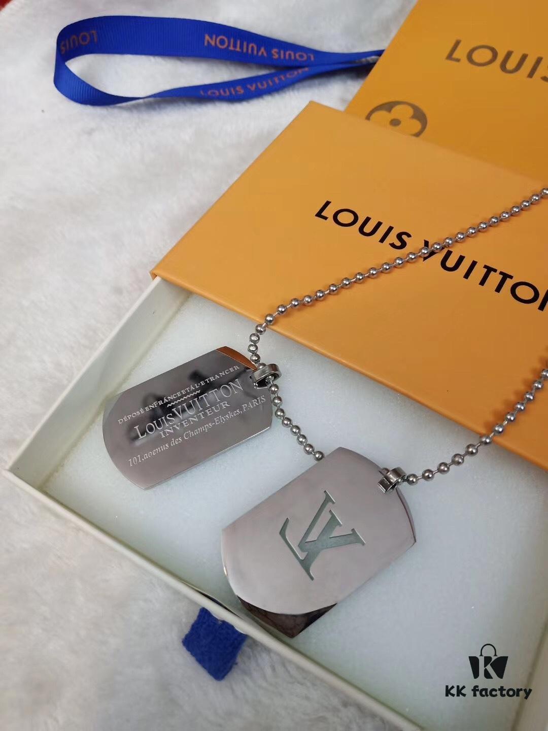 692fcd7b99f2d84055c89860 Fangpai LV Necklace Boutique Limited Edition, Stainless Steel Hollow-Out Double LV Pendant, Geometric Square Design, Three Colors Available