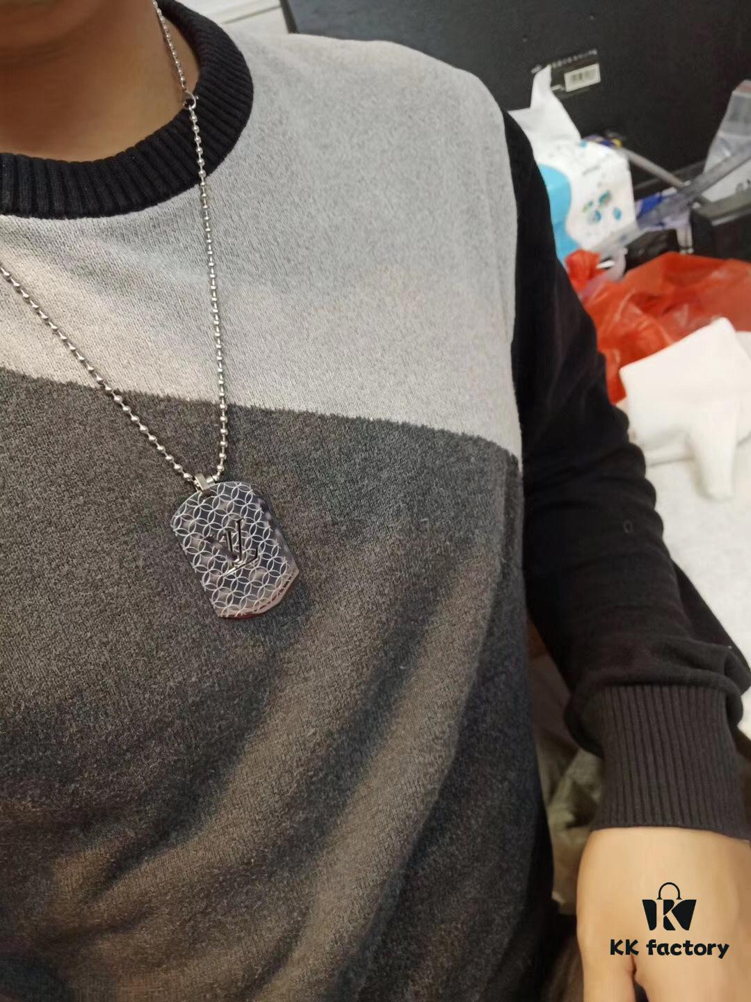 692fcd7f99f2d84055c89868 Fangpai LV Necklace Boutique Limited Edition, Stainless Steel Hollow-Out Double LV Pendant, Geometric Square Design, Three Colors Available