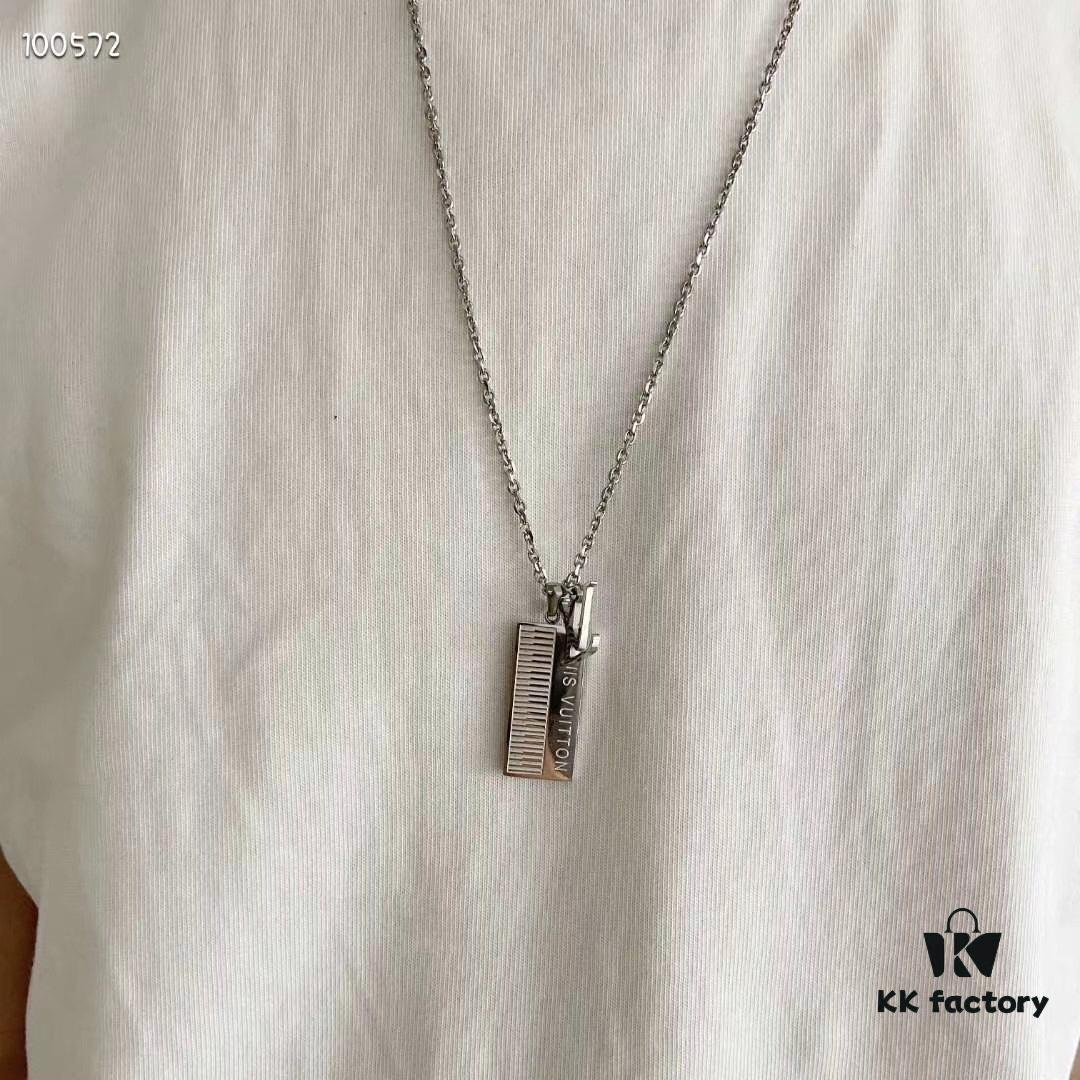 692fcd8b99f2d84055c8987c 2020 Newest Louis Vuitton Sound Keyboard Piano Pendant Necklace Unisex Couple's Style with Gift Box Full Packaging