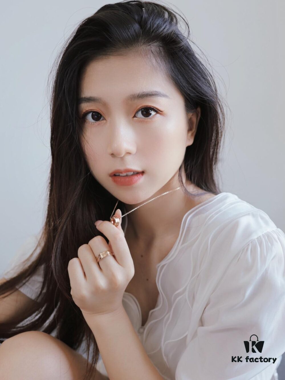 692fcd8e99f2d84055c89881 DW New Arrival Collarbone Chain! Oh my god, this is exactly what I wanted.