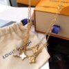 692fcda999f2d84055c898bb LV Plume Clover White Mother-of-Pearl Necklace Blooming Strass Necklace with Monogram Flower and Crystal-Cut Diamond Accents