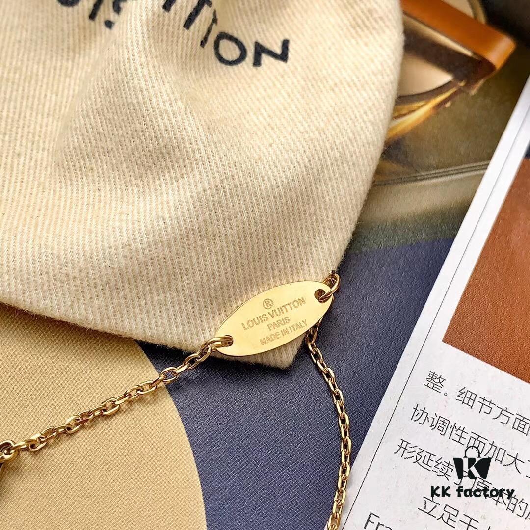692fcdad99f2d84055c898c6 LV Volt Large V Letter Diamond-Paved Necklace, Electroplated 18K Gold