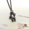 692fcdb899f2d84055c898d9 Louis Vuitton Spring-Summer Show Limited Edition ASTRONAUT Necklace