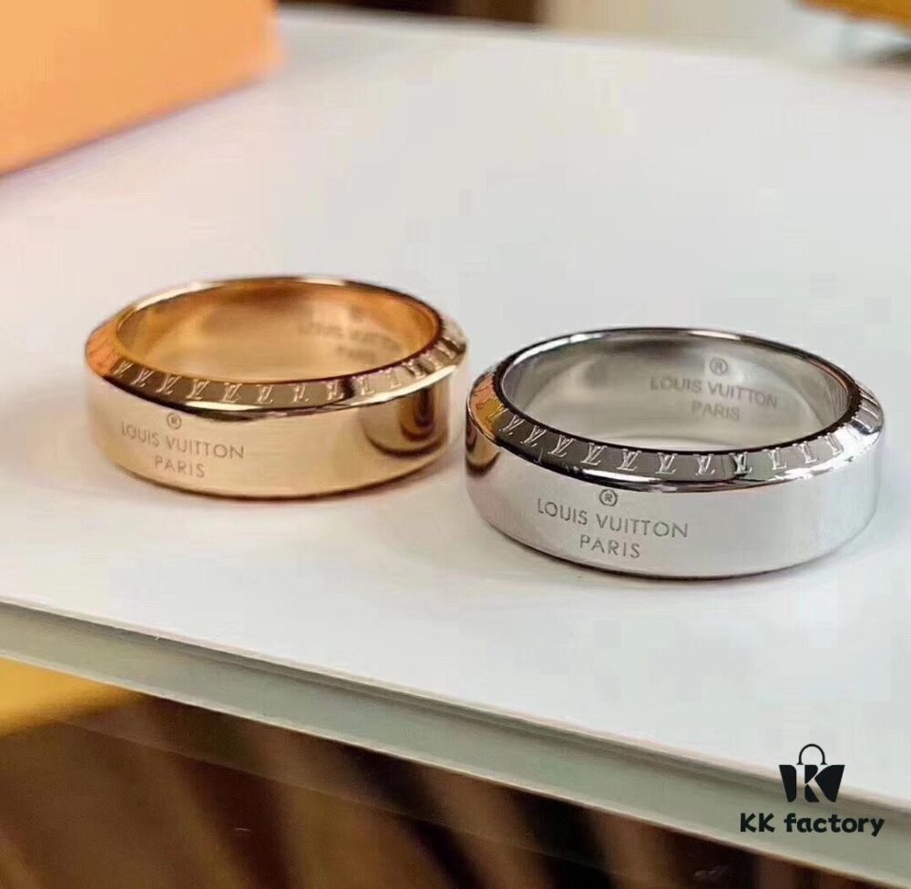 692fcdd099f2d84055c8990f LV Louis Vuitton Letter Ring 💍 Exquisitely Designed, Elegant and Adorable with Delicate Sparkle