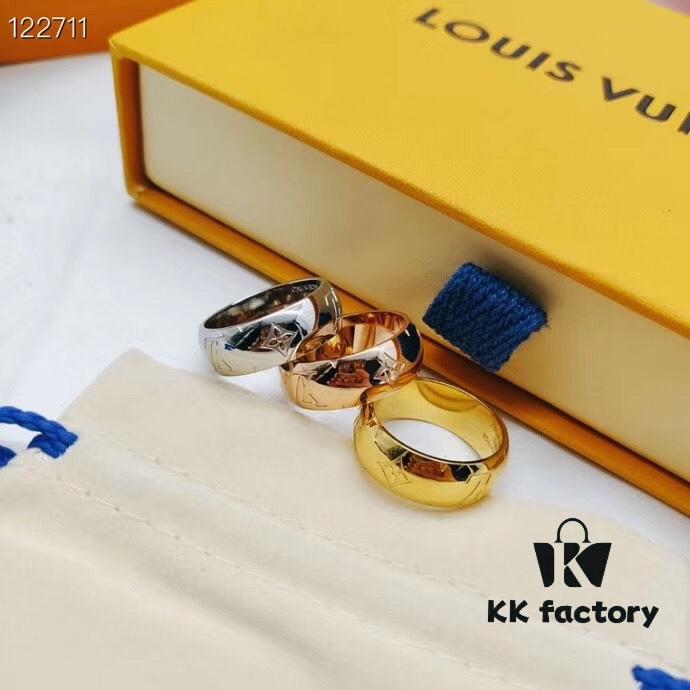 692fcdd499f2d84055c8991b High-Quality Replica Louis Vuitton LV Flower and Logo Letter Stamped Couple Ring Unisex