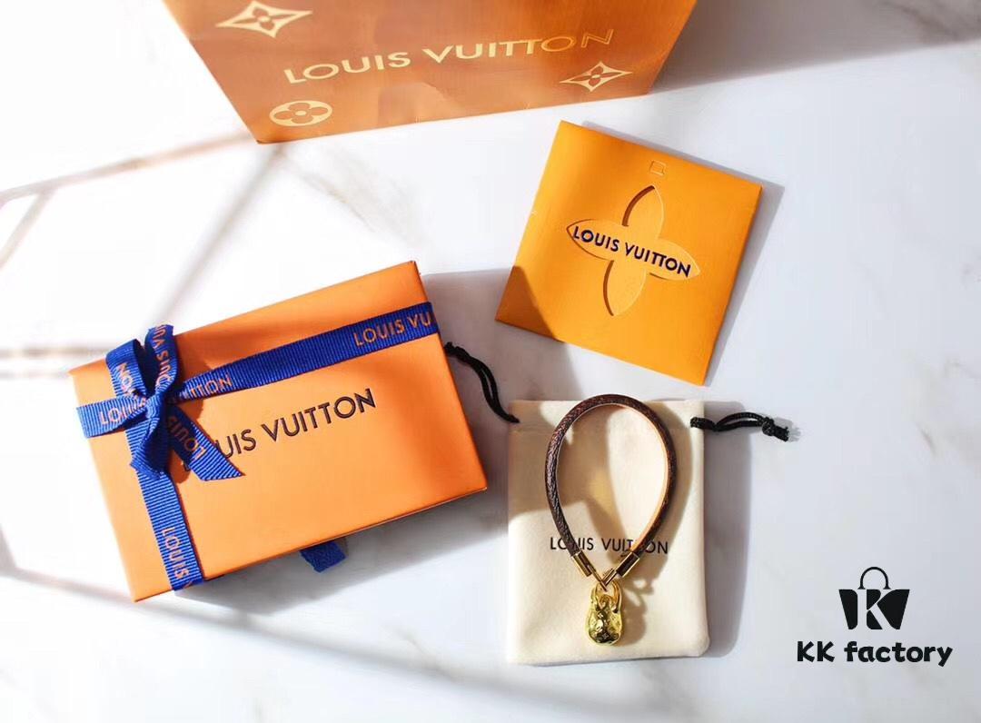692fcddd99f2d84055c8992c Louis Vuitton Handbag Bracelet Strap