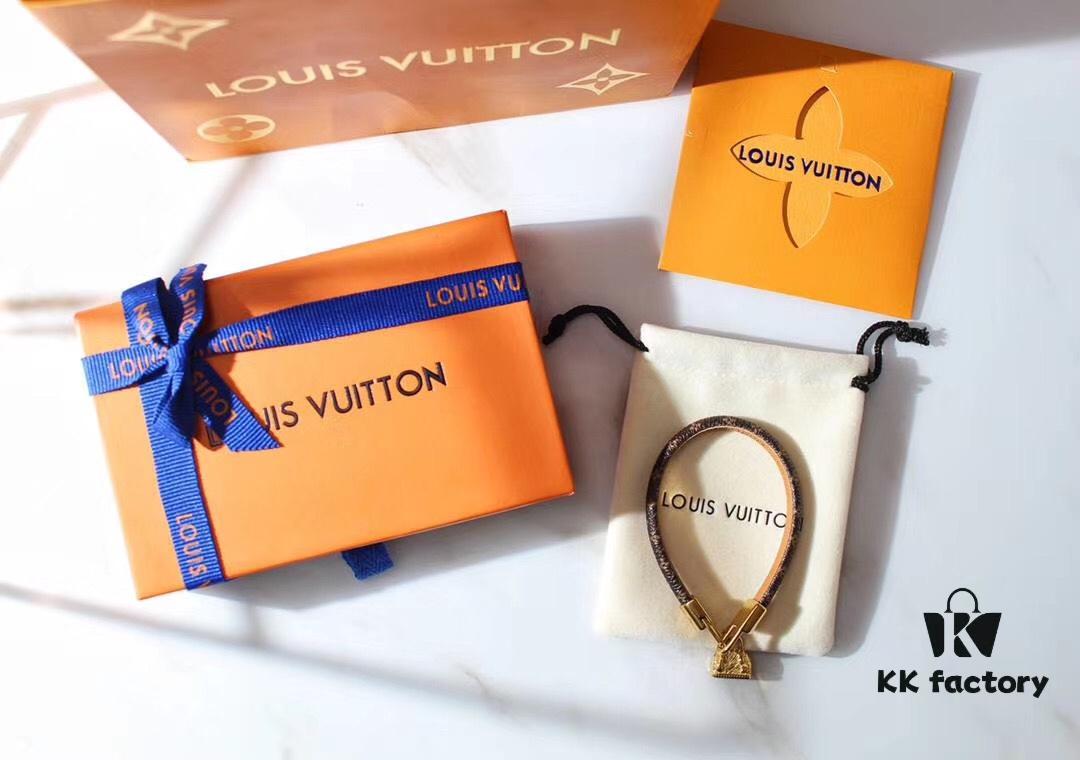 692fcde399f2d84055c89939 Louis Vuitton Handbag Bracelet Strap