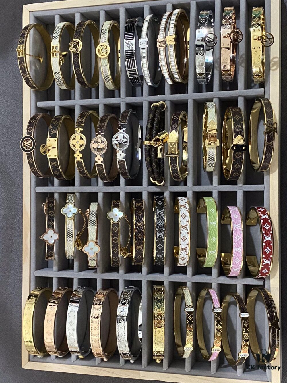 692fce3199f2d84055c899d6 LV Bracelet Leather Cord Collection
