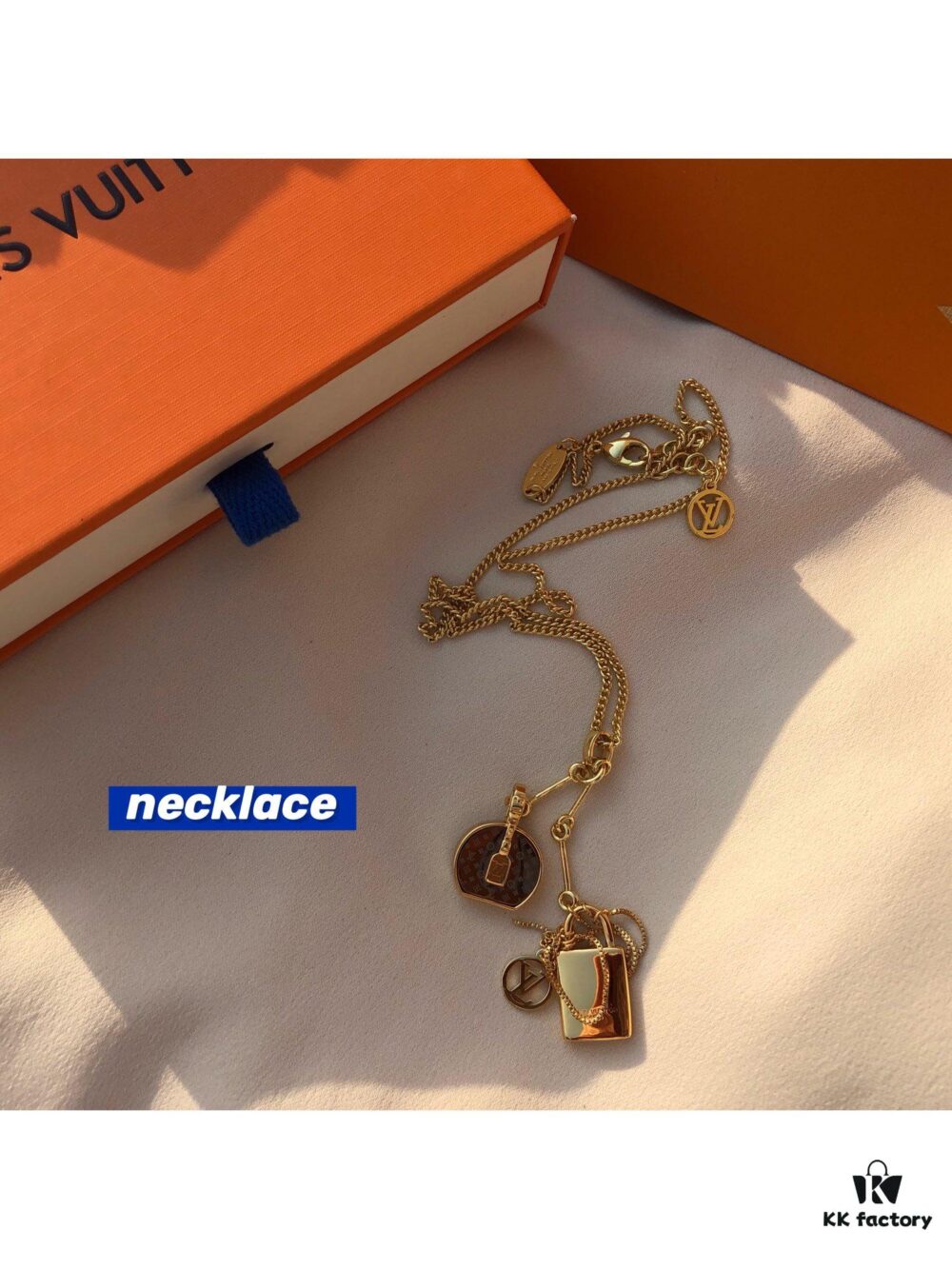 692fce5199f2d84055c89a02 LV Ultra-Precise Replica Necklace, Stylish and Versatile, Matches Any Outfit