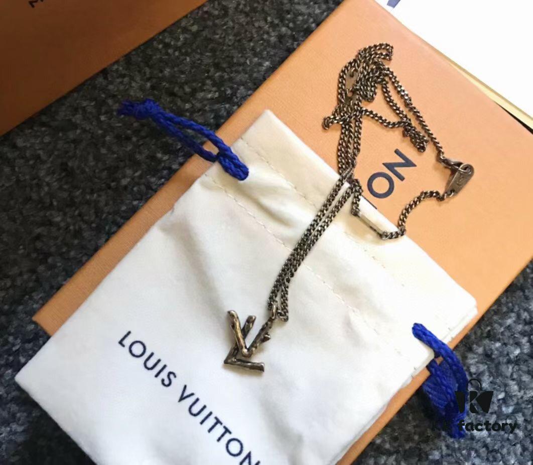 692fce6e99f2d84055c89a34 Louis Vuitton LV Twig Branch Necklace – Trending Unisex Design, Inspired by Nature