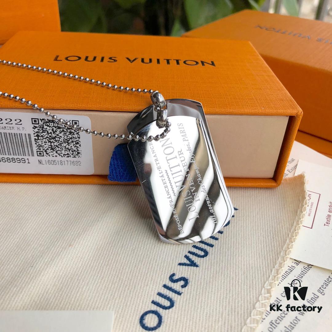 692fce9499f2d84055c89a7a LV Necklace Limited Edition from Boutique