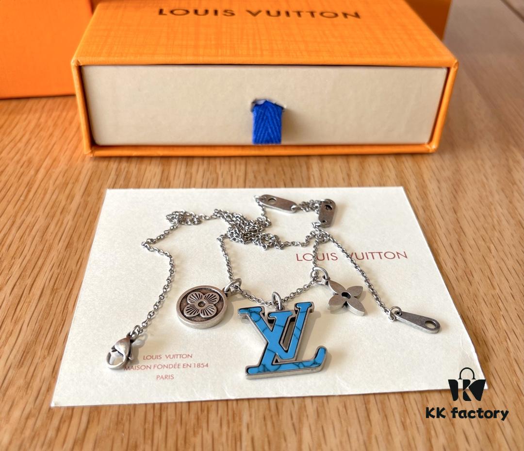 692fcea499f2d84055c89a95 Louis Vuitton Unisex Pendant Chain LV Turquoise Necklace (High-Replica Version, Comparable to Authentic, Synchronized with Boutique Release)