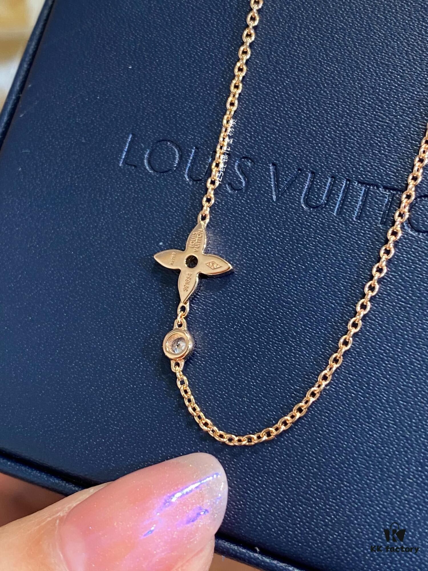 692fcee999f2d84055c89b0d New Arrival L*V Classic Monogram Mini Collar Necklace Idylle Blossom Series 3D Floral Jewelry