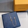 692fcef299f2d84055c89b1a New Arrival LV Classic Monogram Single Diamond Mini Bracelet Idylle Blossom Series