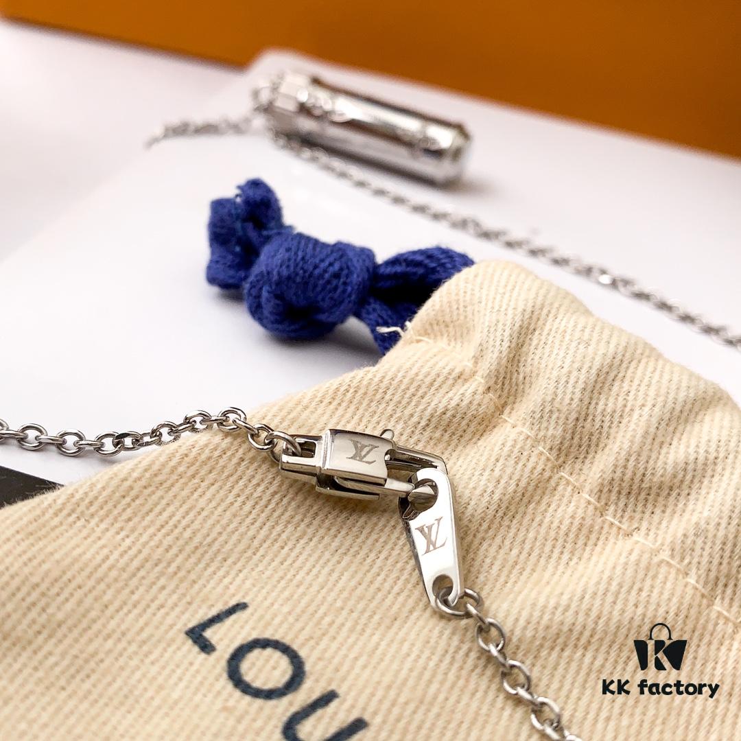 692fcf1699f2d84055c89b6a LV Latest MONOGRAM STRASS Unisex Necklace with Swarovski Crystals