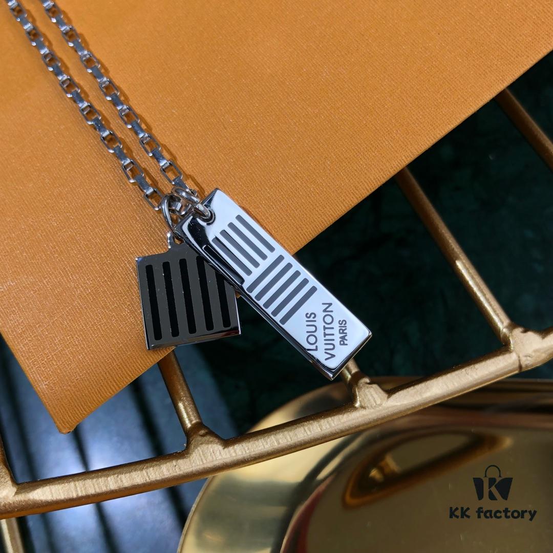 692fcf1d99f2d84055c89b74 LV New Damier Black Necklace for Men, Elegant Gift Choice with Black Enamel and Palladium Finish