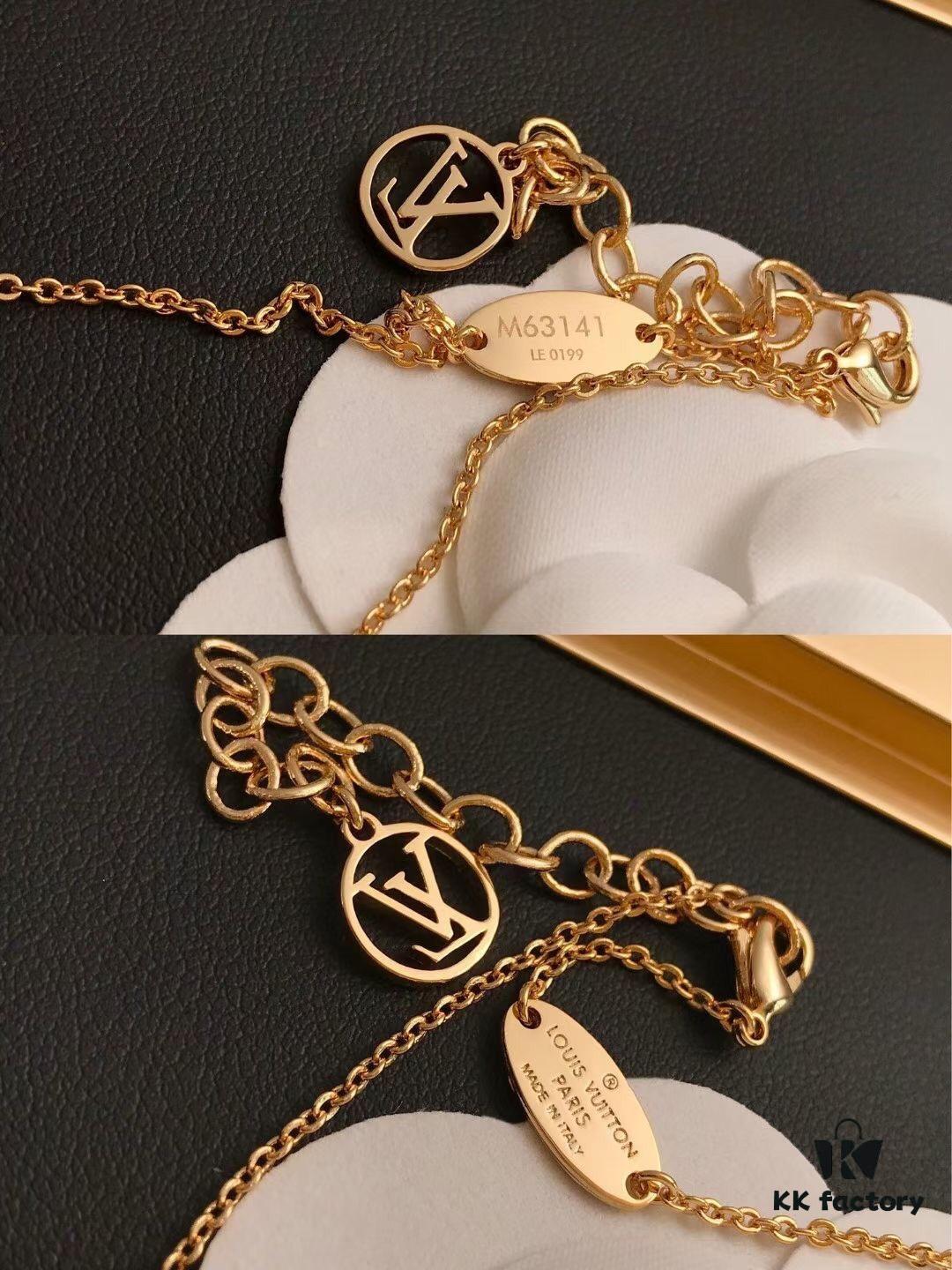 692fcf3099f2d84055c89b8d LV Nanogram Pendant Necklace, Recommended by Influencers! Two-Tone Mini Pendant with Beaded Chain, Featuring LV Logo and Monogram Pattern, Asymmetric Layered Design, Elegant and Stylish, Reversible Wear, Perfect as a Necklace or Collarbone Chain, Ideal for Layering