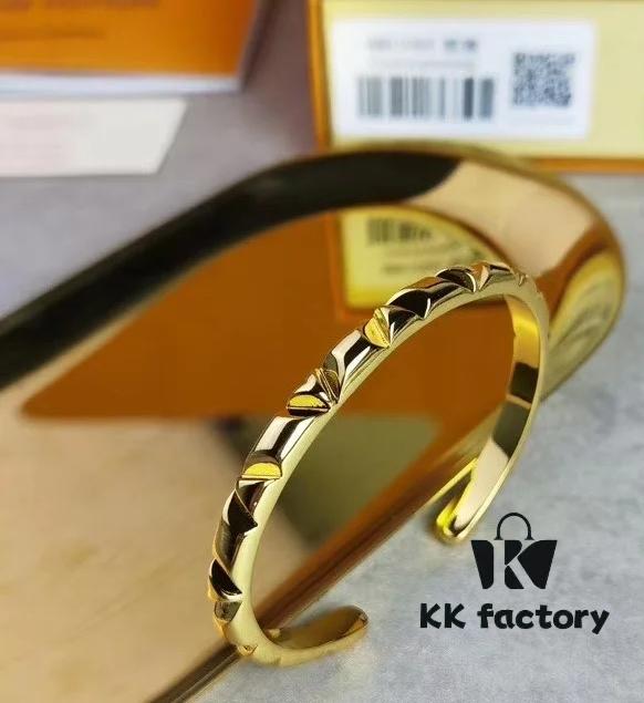 692fcf4b99f2d84055c89bb8 New LV Louis Vuitton Volt Jewelry Collection, Unisex Bracelet Designed by Former Tiffany Designer, Titanium Steel Craftsmanship, In Stock