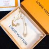 692fcf6d99f2d84055c89bec LV Pearl Necklace Counter Exclusive, Limited Edition, Heavy Gold Plating, Elegant and Sophisticated, Versatile Design