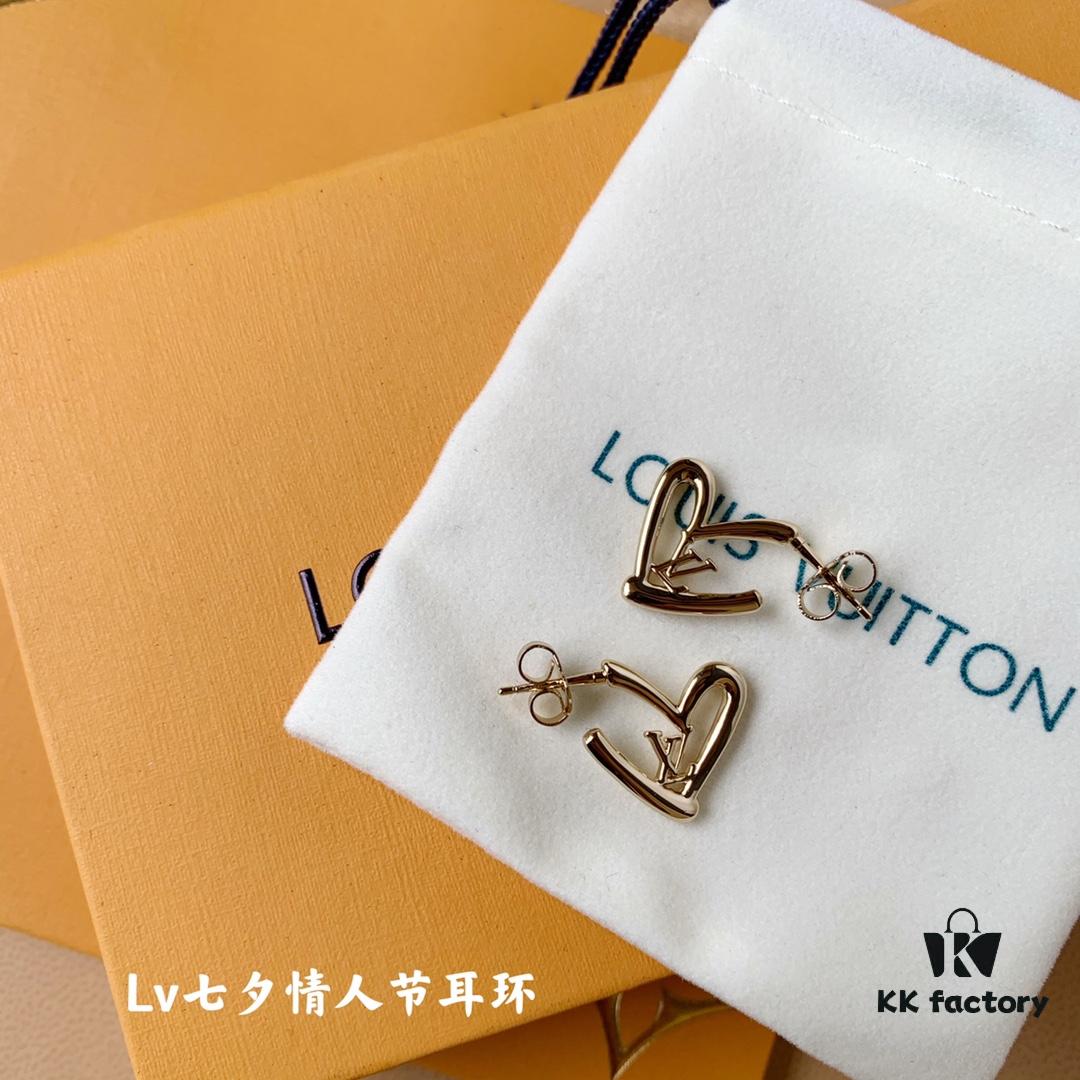 692fcf8399f2d84055c89c17 LV Valentine's Heart Earrings