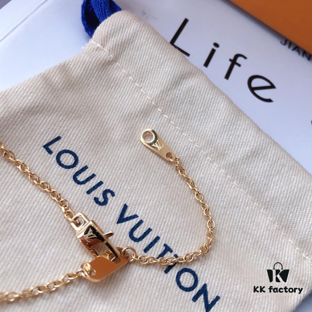 692fcf8699f2d84055c89c1b LV Accessory Necklace