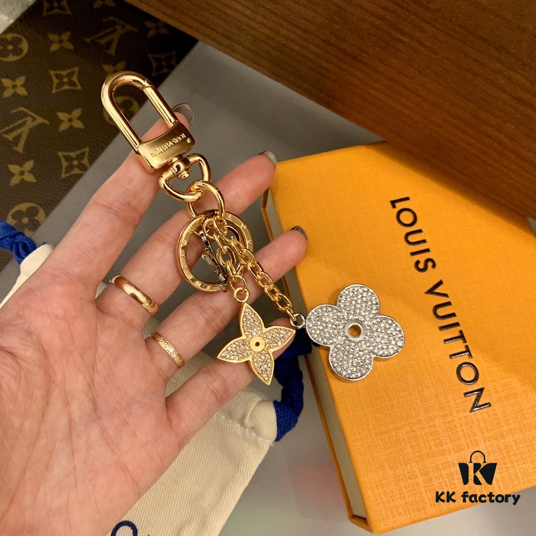 2020 Early Spring New Diamond-Embellished Bag Charm and Keychain