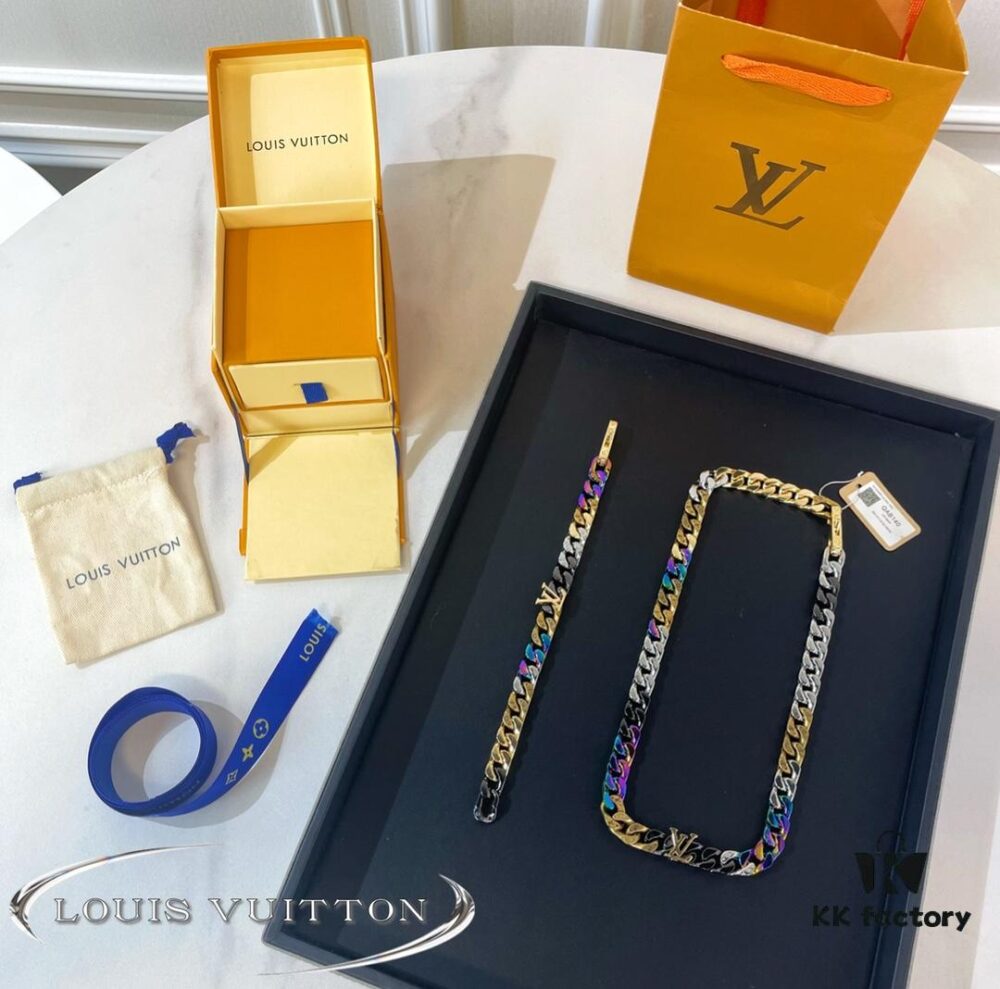 692fcf9f99f2d84055c89c46 LV Louis Vuitton CHAIN LINKS PATCHES Necklace Bracelet