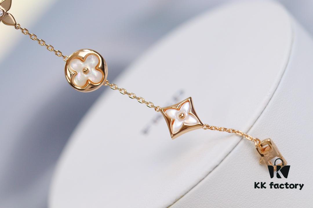 692fcfae99f2d84055c89c64 LV Louis Vuitton Five-Flower Bracelet in V Gold, Never Fades