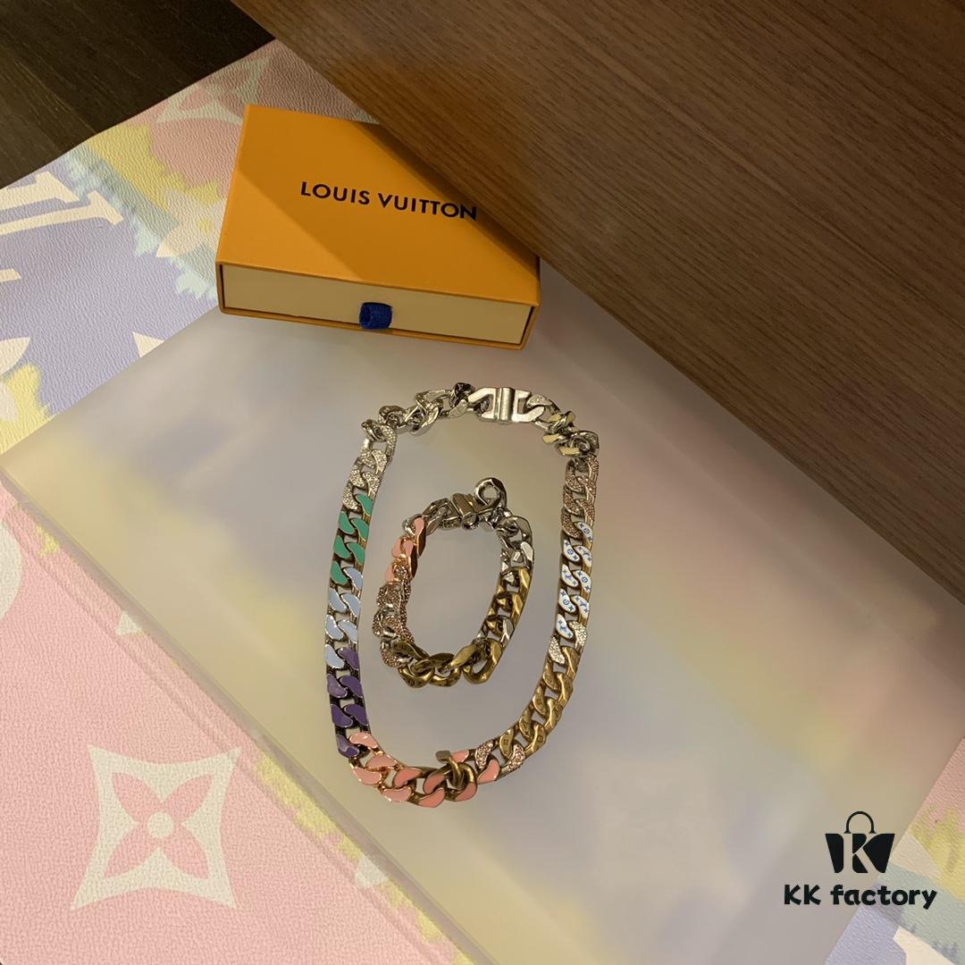 692fd00099f2d84055c89d0b Louis Vuitton 2020SS Enamel Necklace/Bracelet
