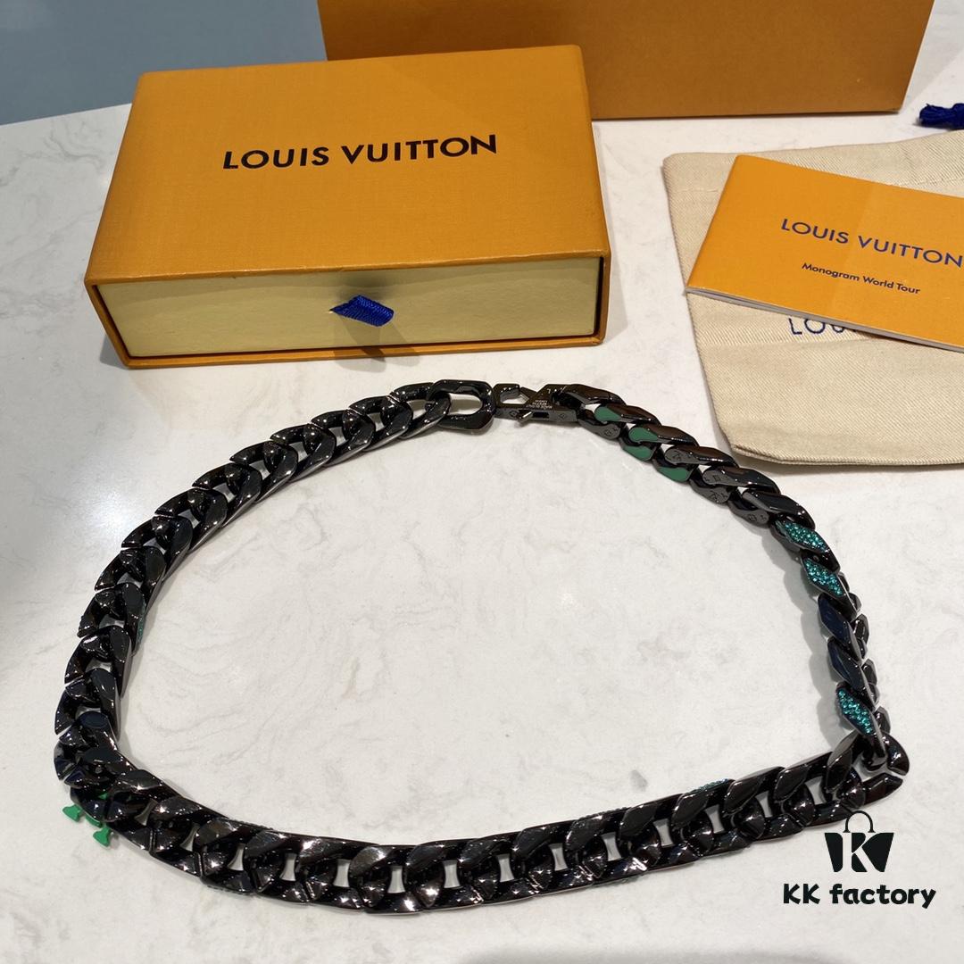 692fd01099f2d84055c89d29 New Arrival: LV Chain Links Patches Cuban Green Colored Diamond Necklace for Men