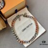 692fd01f99f2d84055c89d40 LV 20205S Enamel Necklace/Bracelet Unisex Cuban Link Chain with Logo Design