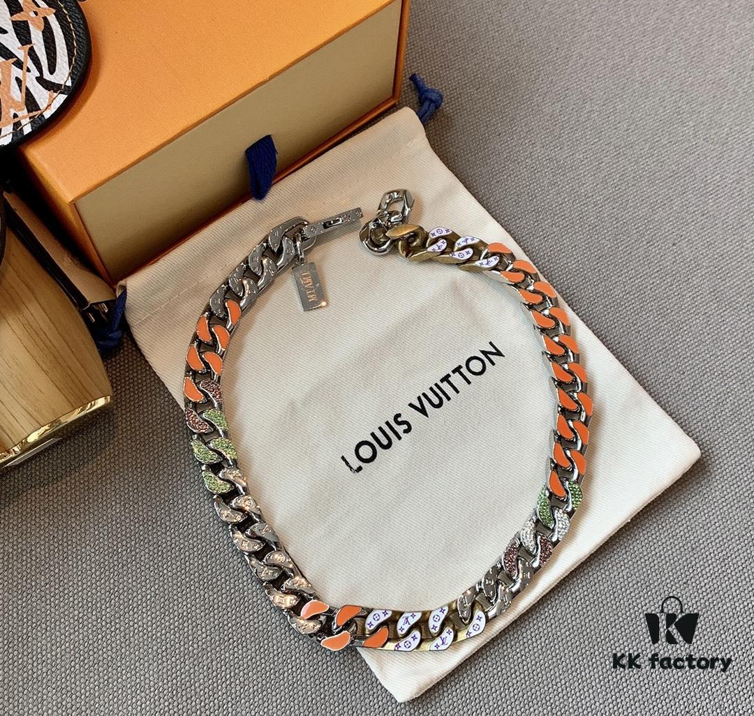 692fd01f99f2d84055c89d40 LV 20205S Enamel Necklace/Bracelet Unisex Cuban Link Chain with Logo Design