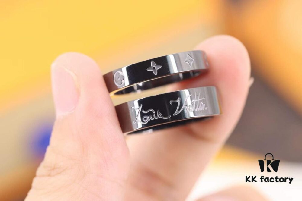 692fd03199f2d84055c89d5d Louis Vuitton YOU AND ME Couple's Ring Set