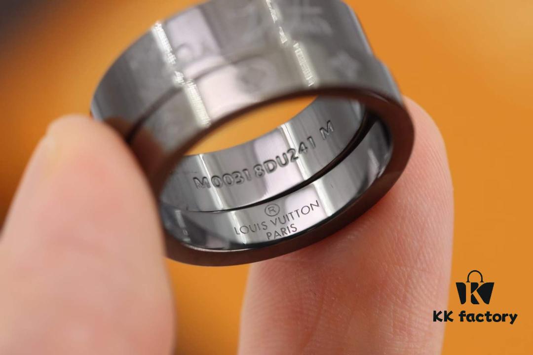 692fd03499f2d84055c89d64 Louis Vuitton YOU AND ME Couple's Ring Set