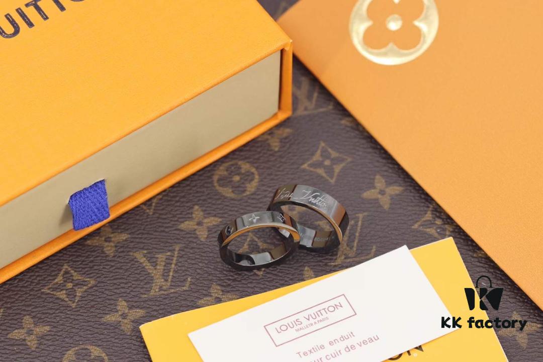 692fd03599f2d84055c89d65 Louis Vuitton YOU AND ME Couple's Ring Set