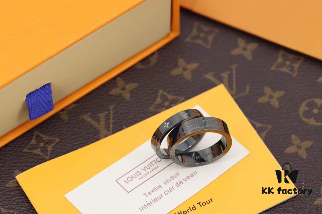 692fd03799f2d84055c89d66 Louis Vuitton YOU AND ME Couple's Ring Set