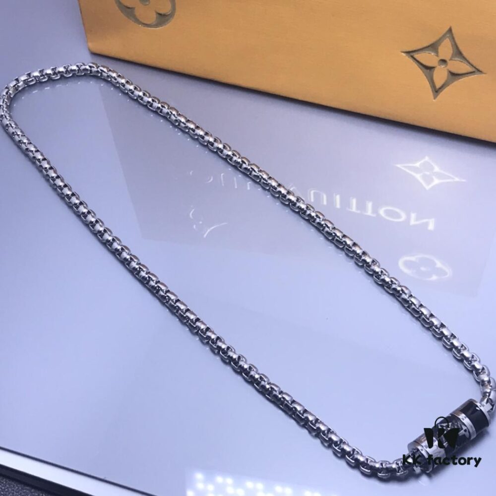 LV Necklace New Style Perfume Bottle Pendant Necklace, Can Be Worn as a Bracelet, Length: 50cm, 55cm
