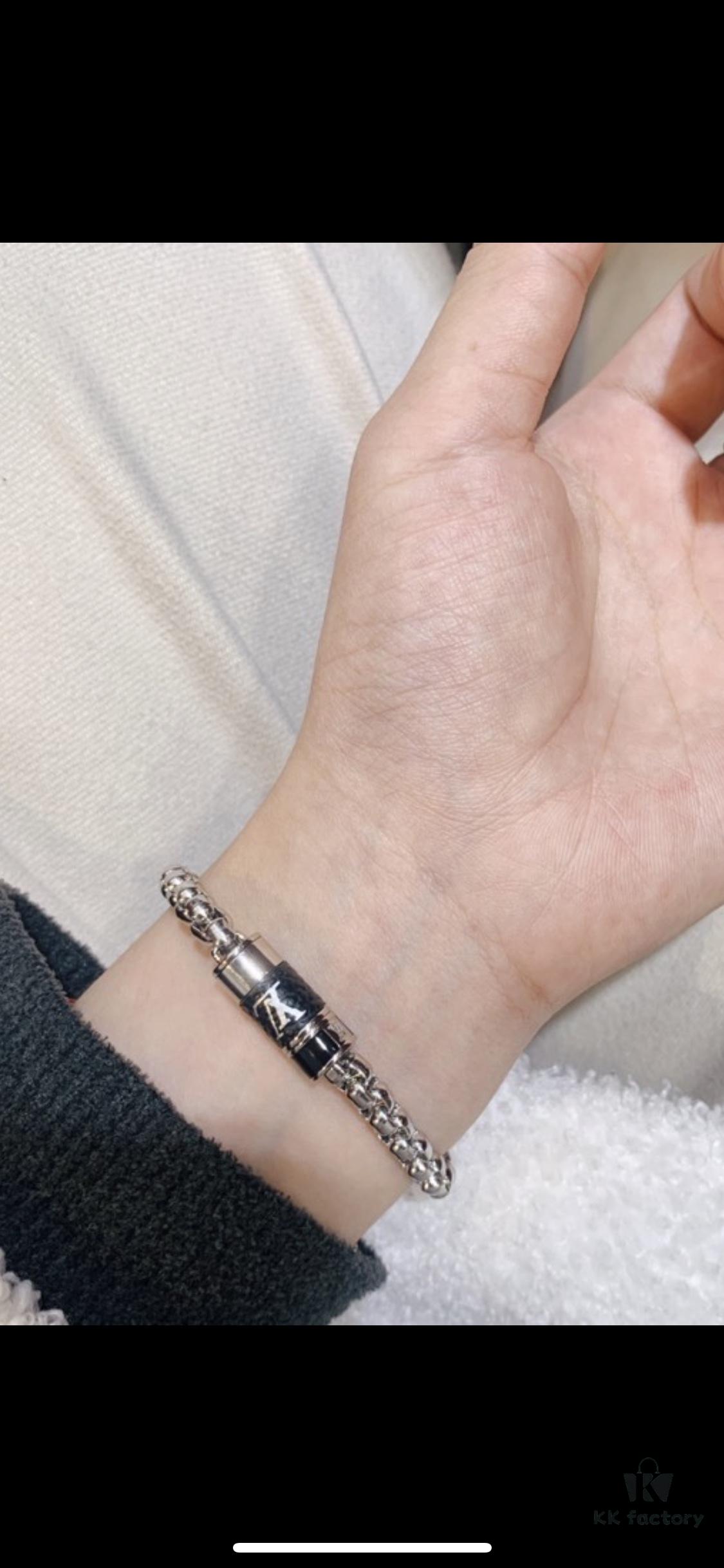 692fd04c99f2d84055c89d82 LV Necklace/Bracelet with Rotating Opening, Incorporating Monogram Leather for Personal Fragrance or Amulet
