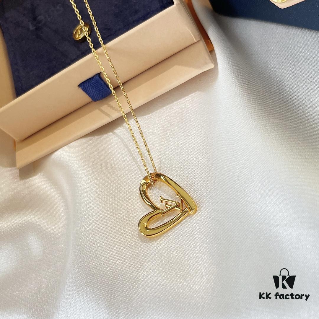 692fd06399f2d84055c89da8 Limited Edition LV Louis Vuitton Heart Necklace for Qixi Festival, Authentic Pattern, Top Quality Replica, Unique Design, Luxury Style, Must-Have Jewelry for Women