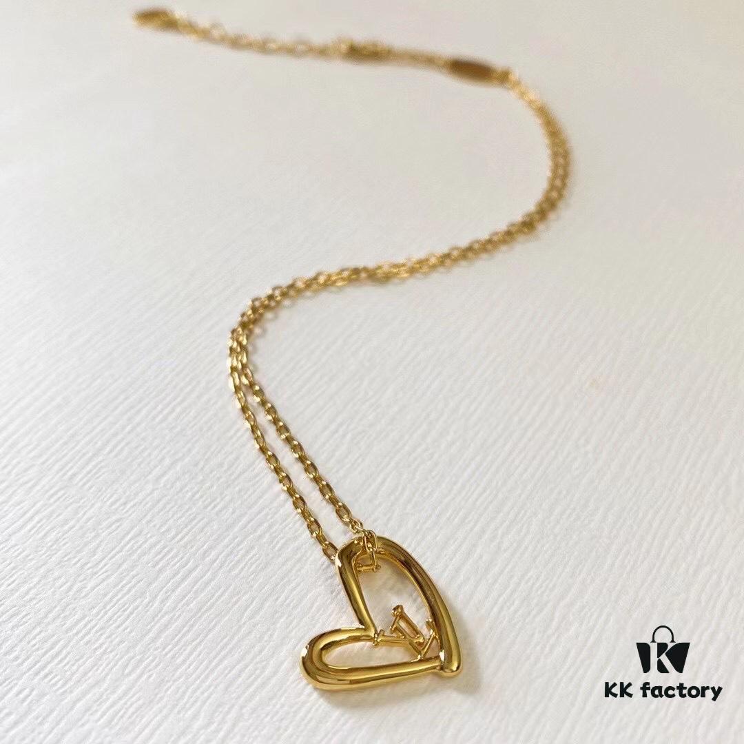 692fd06599f2d84055c89dae LV 21 Valentine's Day Love Heart Necklace ZP Purchase Fall in Love Heart Necklace