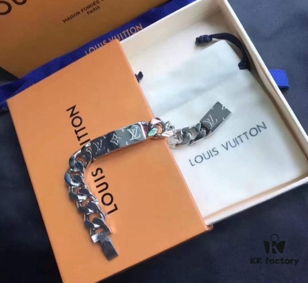 692fd07699f2d84055c89dcd LV Men's Cuban Steel Bracelet with Metal Band