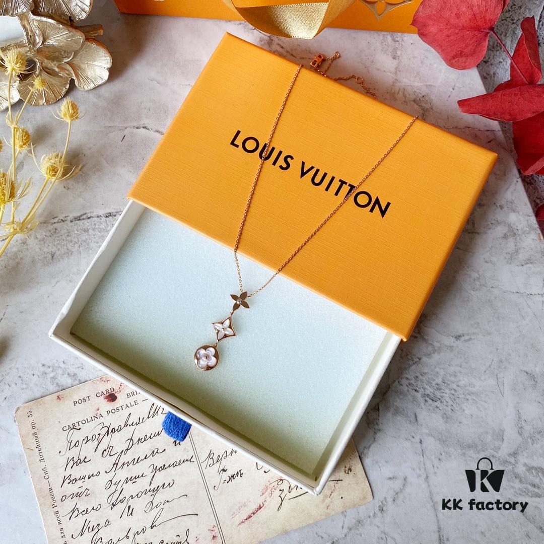 692fd08f99f2d84055c89dfe LV Round White Mother-of-Pearl Three Flower Necklace in 925 Sterling Silver with 18K Rose Gold Plating