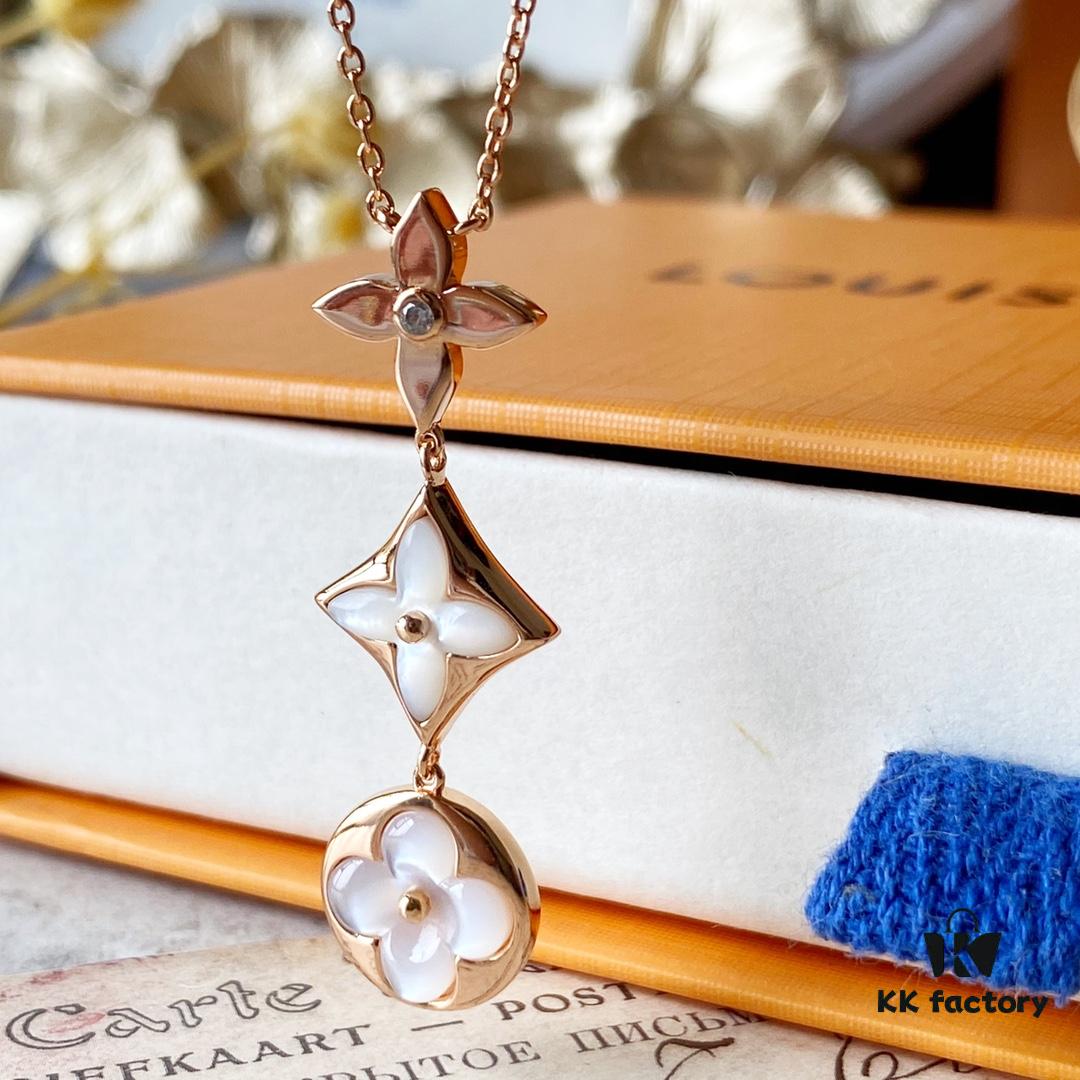 692fd09199f2d84055c89e02 LV Round White Mother-of-Pearl Three Flower Necklace in 925 Sterling Silver with 18K Rose Gold Plating