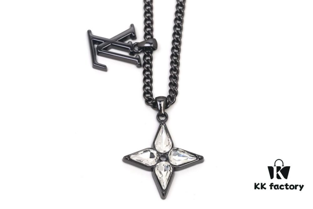 692fd0ab99f2d84055c89e2c New Arrival Louis Vuitton Flower Cut Necklace