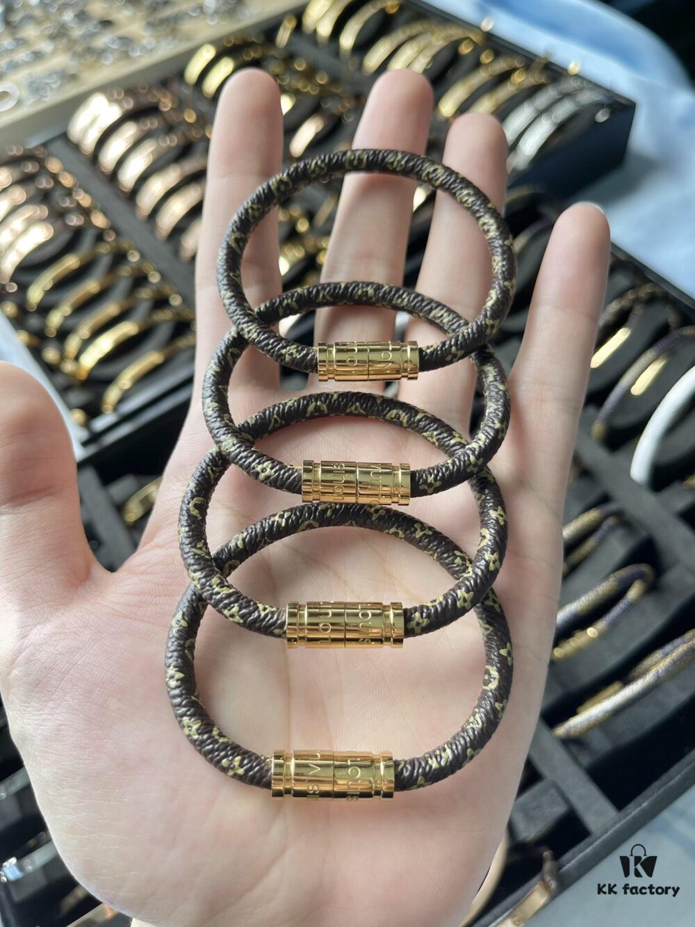 692fd0b199f2d84055c89e37 LV Monogram Magnetic Bracelet