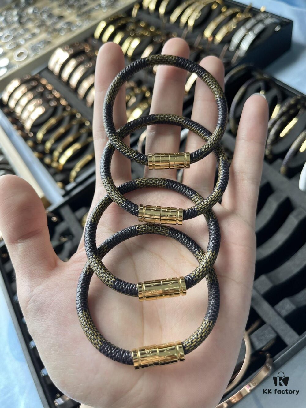 692fd0b399f2d84055c89e3d LV Monogram Magnetic Bracelet