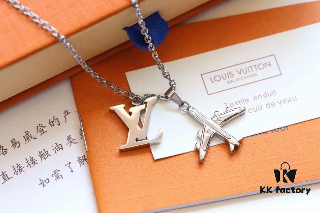692fd0bc99f2d84055c89e50 Louis Vuitton Plane Silver Aircraft Couple Necklace