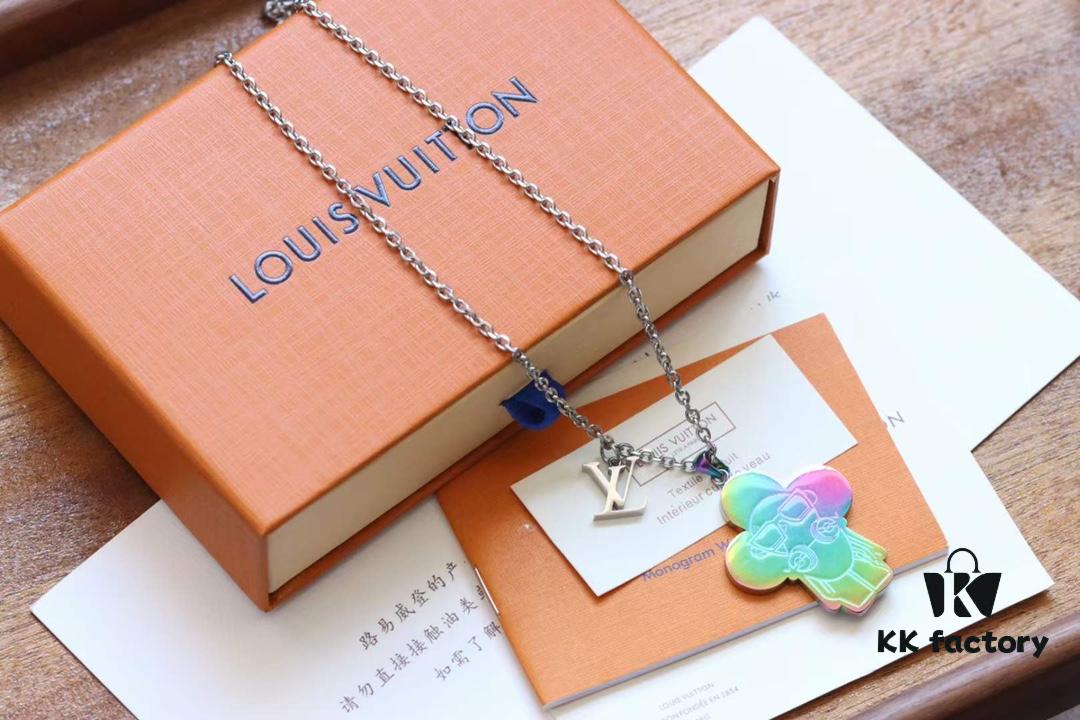 692fd0bd99f2d84055c89e54 Louis Vuitton Vivienne Colorful Duo Necklace