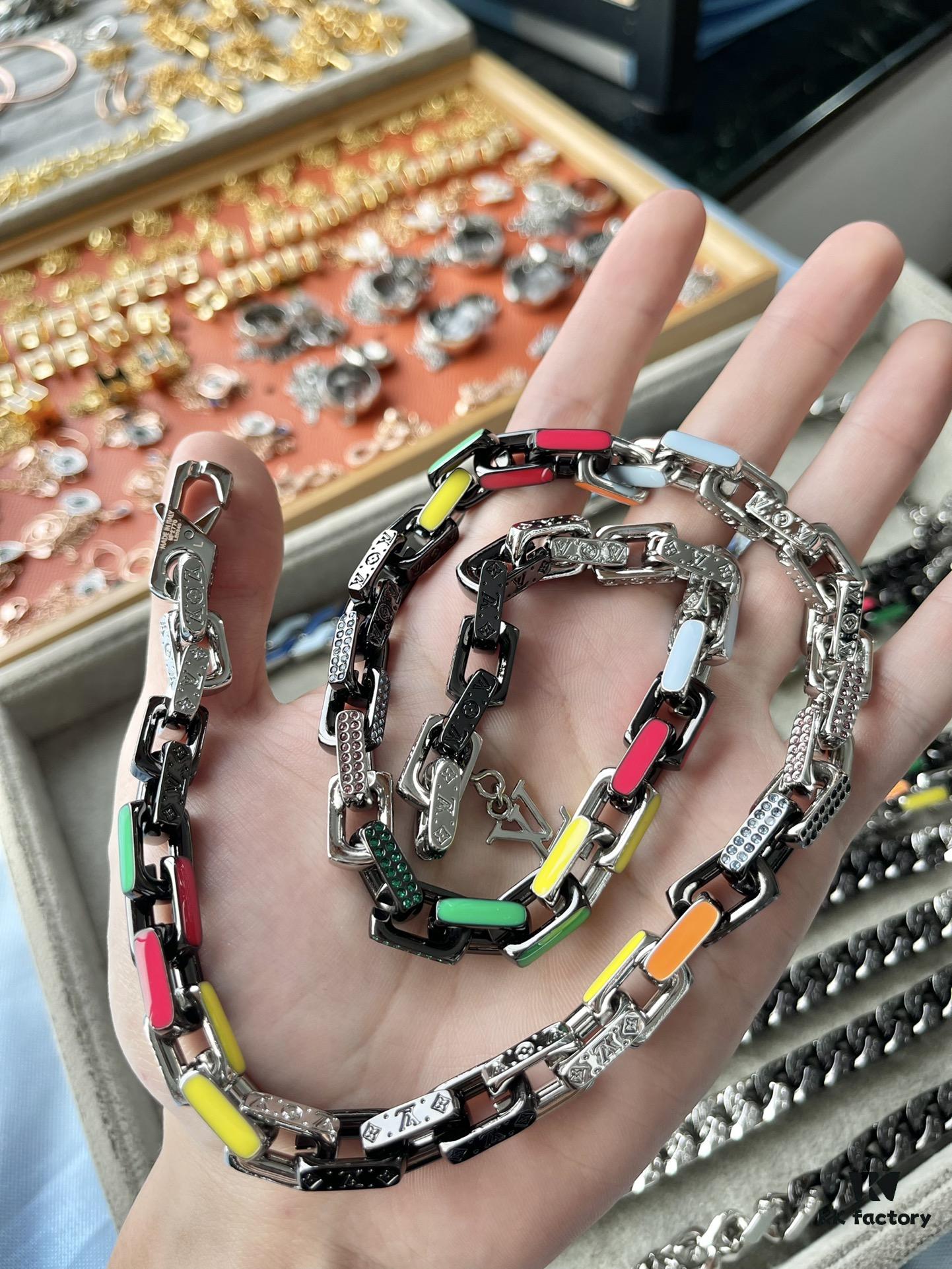 LV New Necklace
